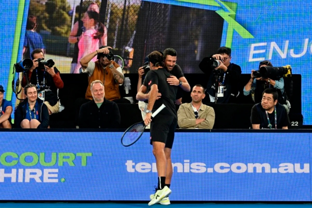 Tennis tarixindən gözəl kadr: [[iki nəhəng bir arada]]