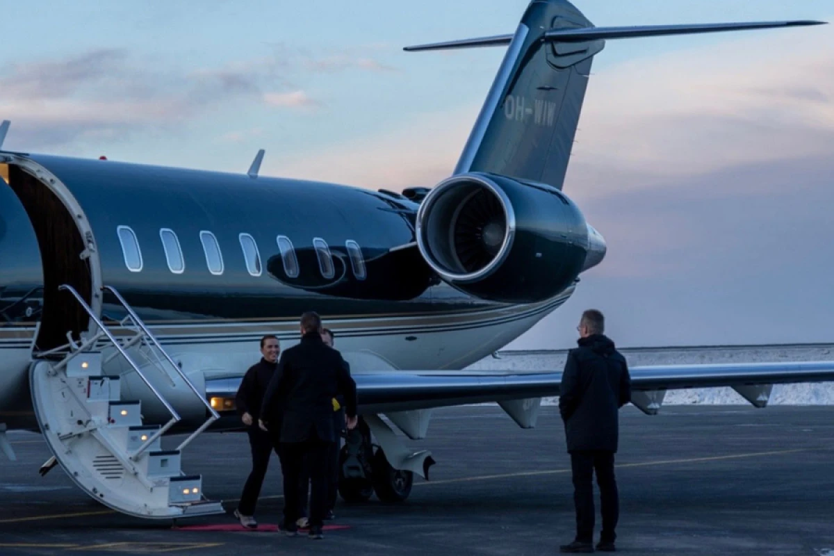 [[Danimarkanın]] Baş naziri Qrenlandiyaya səfər etdi