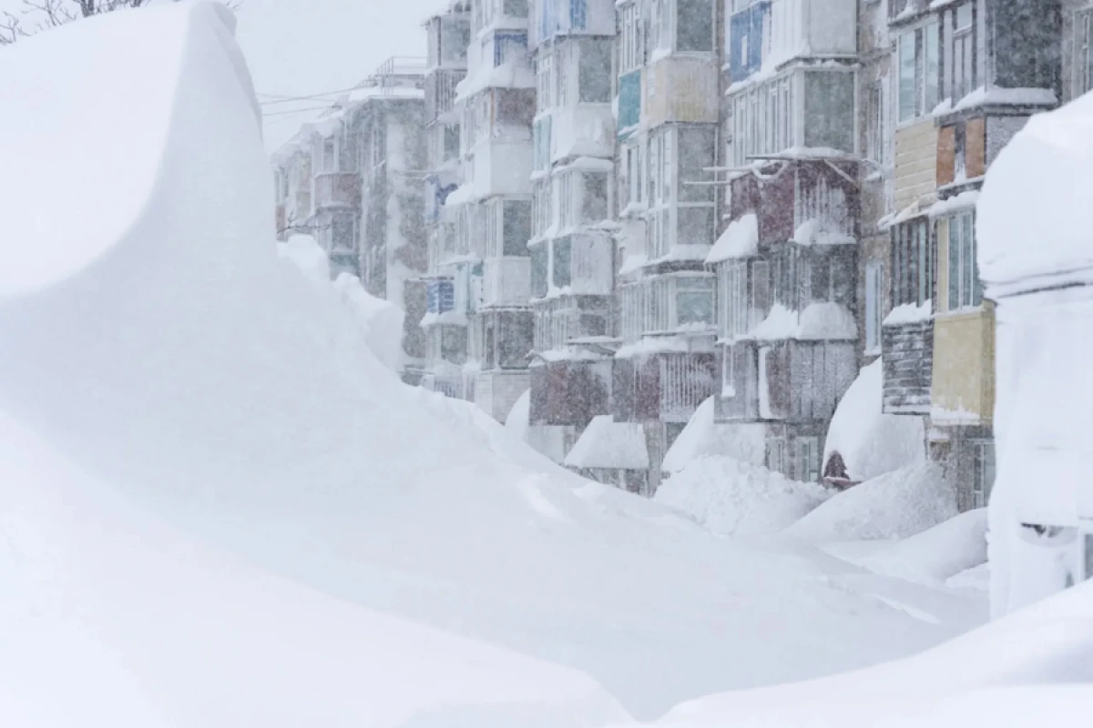 ABŞ-də qar fırtınasına görə [[230 mindən çox ev işıqsız qaldı]]