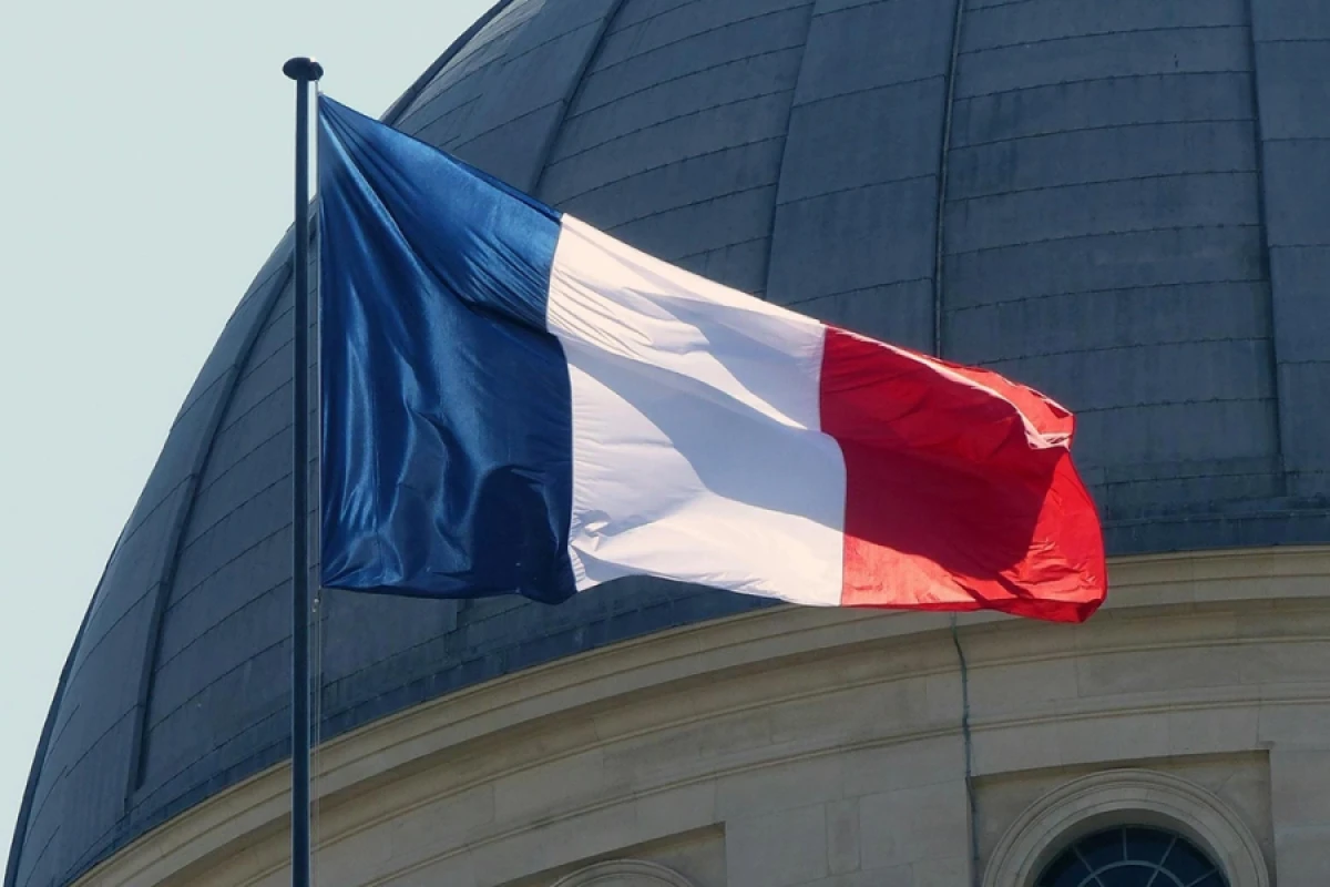 [[Fransa hökumətində]] dəyişikliklərin edilməsi gözlənilir