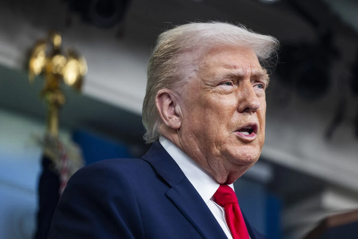 [[Uşakov:]] "Putin–Zelenski görüşü Trampla müzakirə edilib"