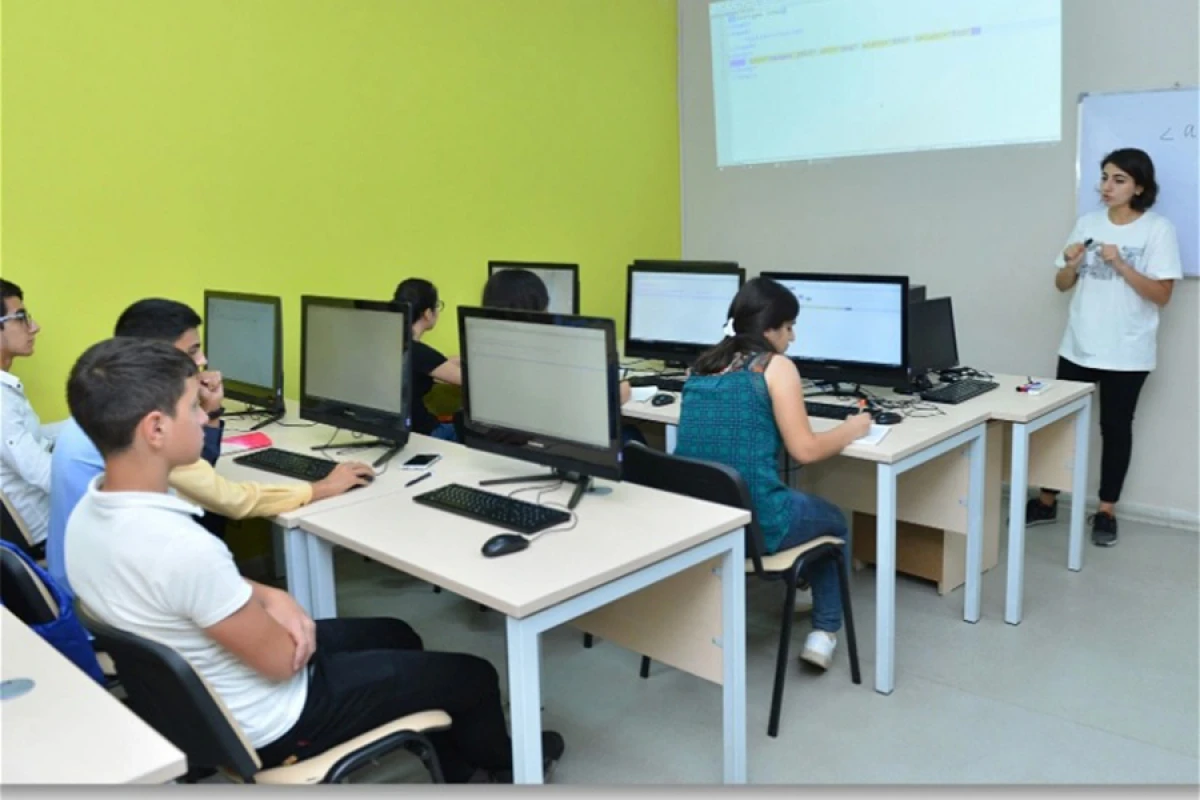 Kollecə qəbul olmaq istəyənlərin [[DİQQƏTİNƏ! Bu, CİDDİ RİSK yaradacaq]]