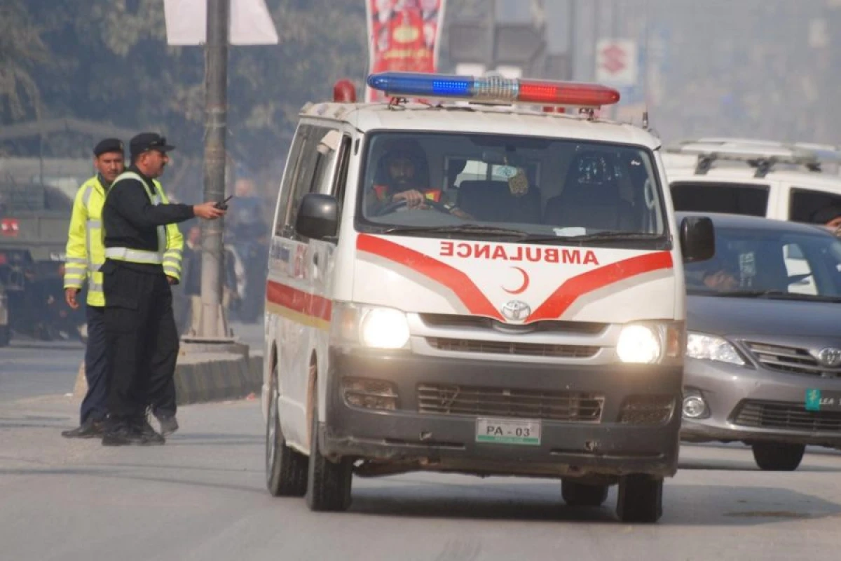 Pakistanda məscid partladı: [[10 nəfər öldü]]