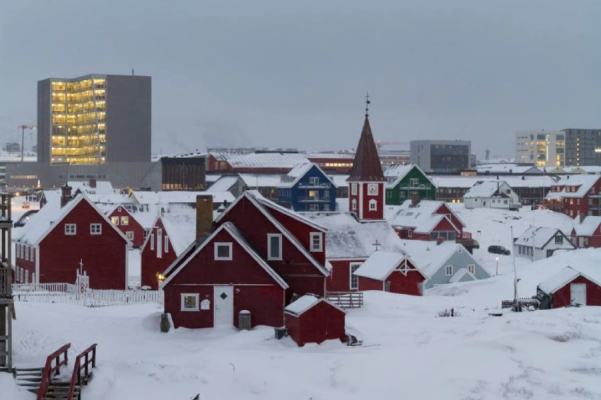 Fransa Qrenlandiyada [[konsulluq açır]]