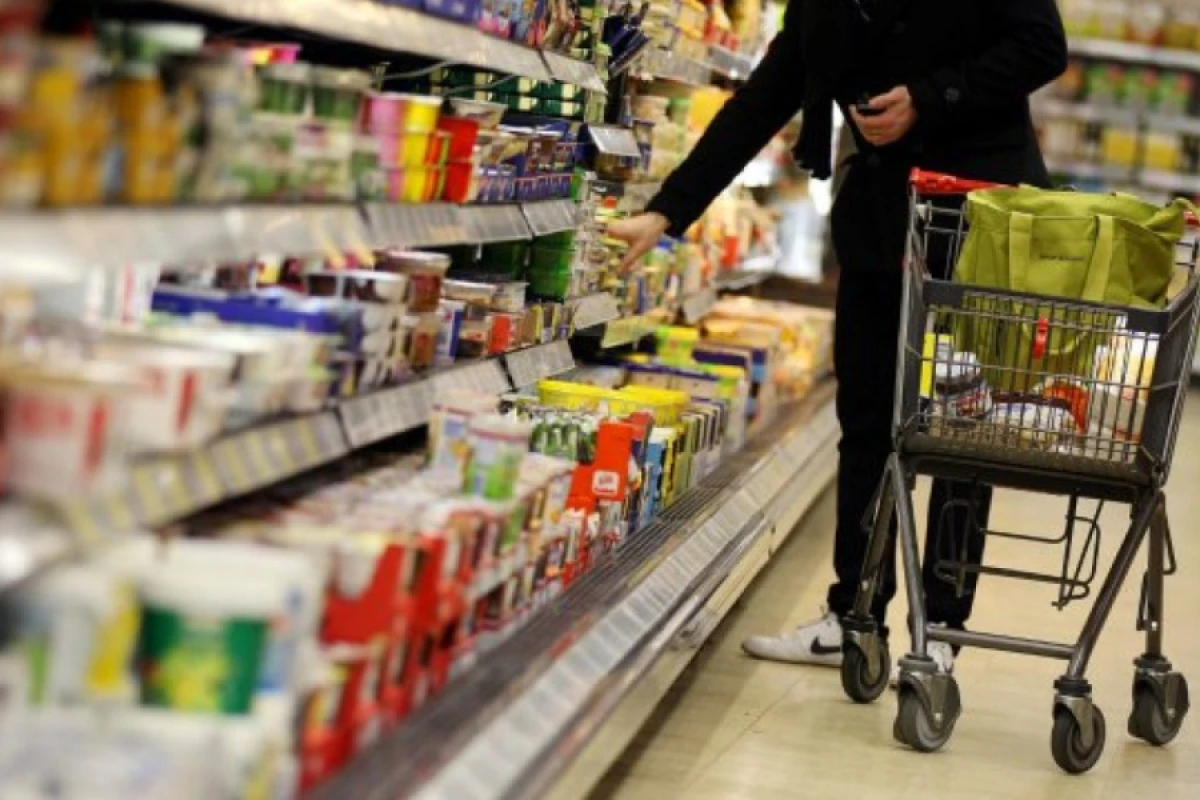 Alış-veriş edən 73 yaşlı kişinin [[ürəyi dayandı]]