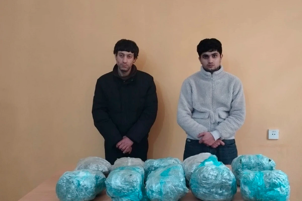 İrandan [[10 kq-a yaxın narkotikin]] keçirilməsinin qarşısı alındı