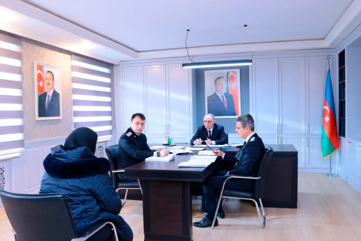 Kamran Əliyev [[Suraxanıda vətəndaşları]] qəbul etdi