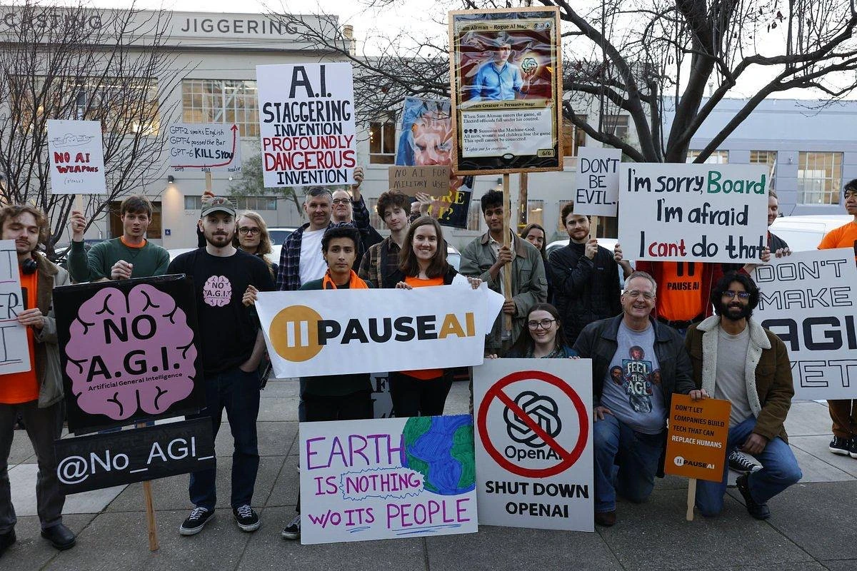 [["Hamımız öləcəyik!" -]] Süni intellekt bəşəriyyətin sonunu gətirir?