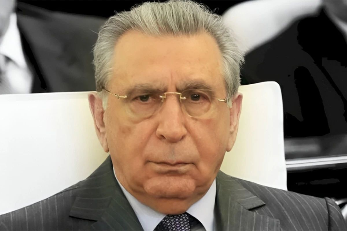 Ramiz Mehdiyevin [[lüks avtomobillərinin]] taleyi müəyyənləşir