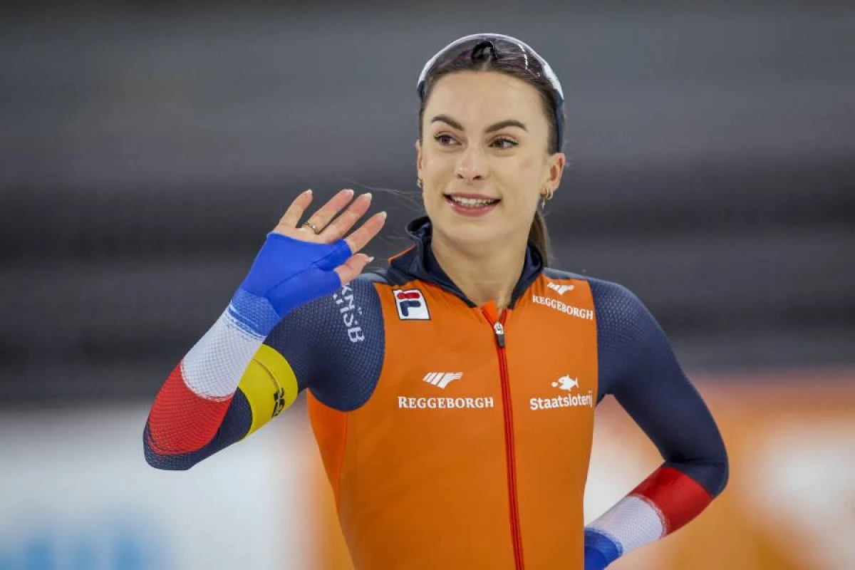 [[Sürətin kraliçası:]] Femke Kok rekordla qızıl medalı qazandı