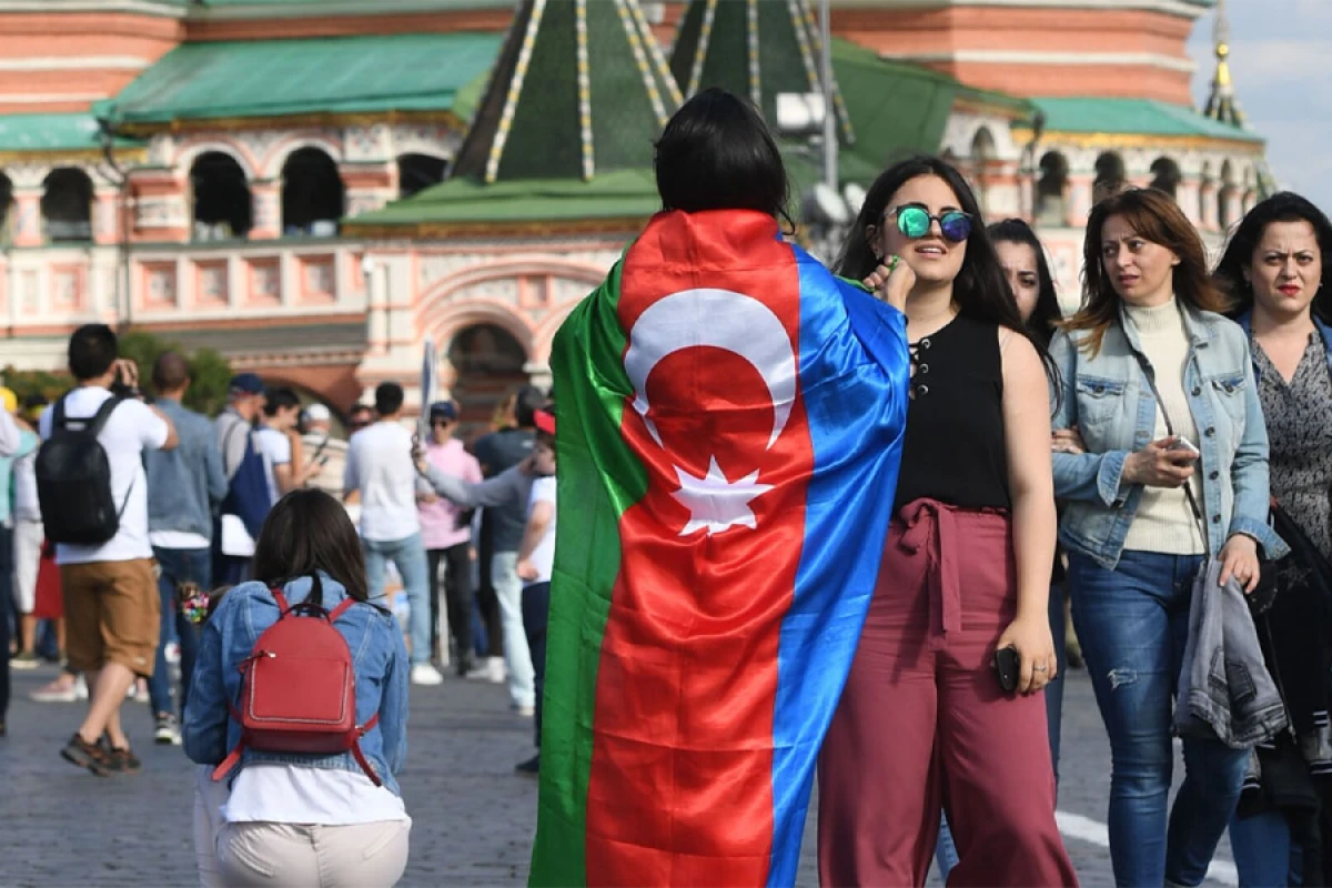 Azərbaycanlıların Rusiyaya köçü [[NİYƏ azalıb? – AÇIQLAMA]]