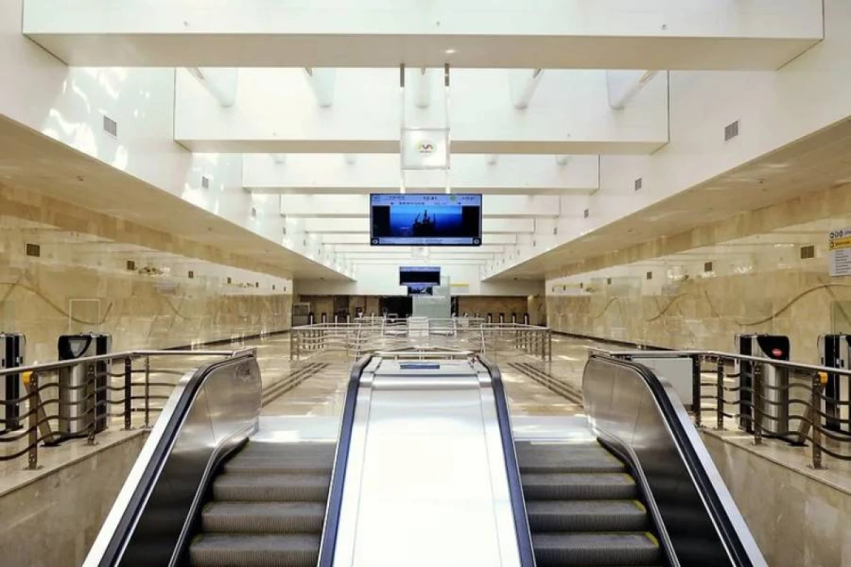 "Memar Əcəmi" metrostansiyasının [[4-cü çıxışı açıldı]]