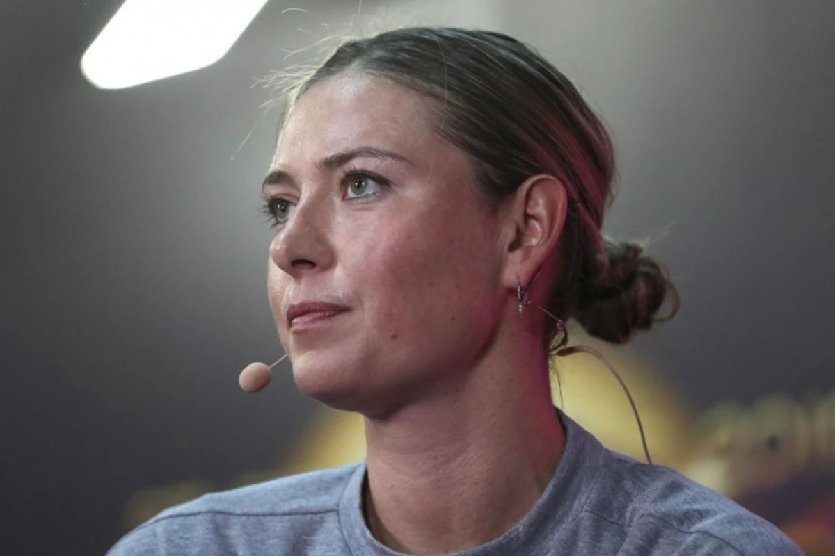 [[Kortlardan buz meydançasına:]] Şarapovanın gizli arzusu