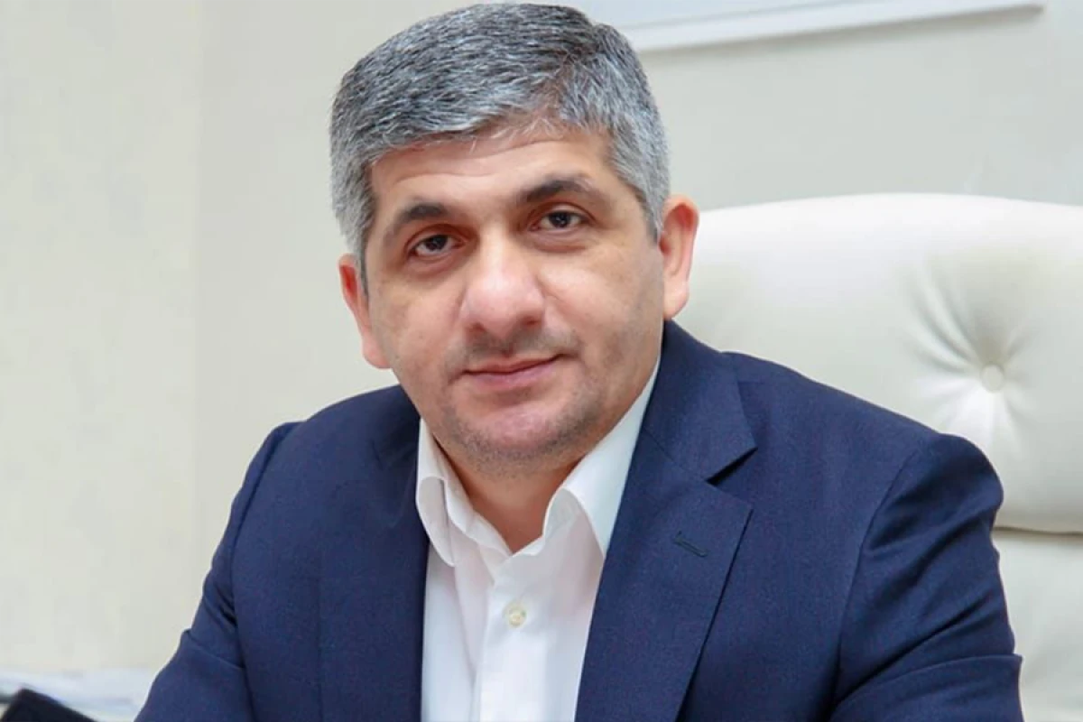 [[Müşfiq Abbasov]] həbs edildi