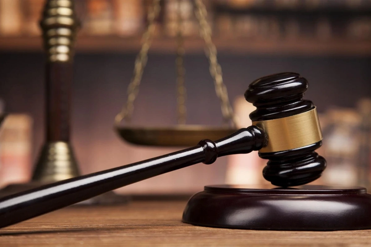 Keçmiş diplomat barədə [[Qərar verildi....]]