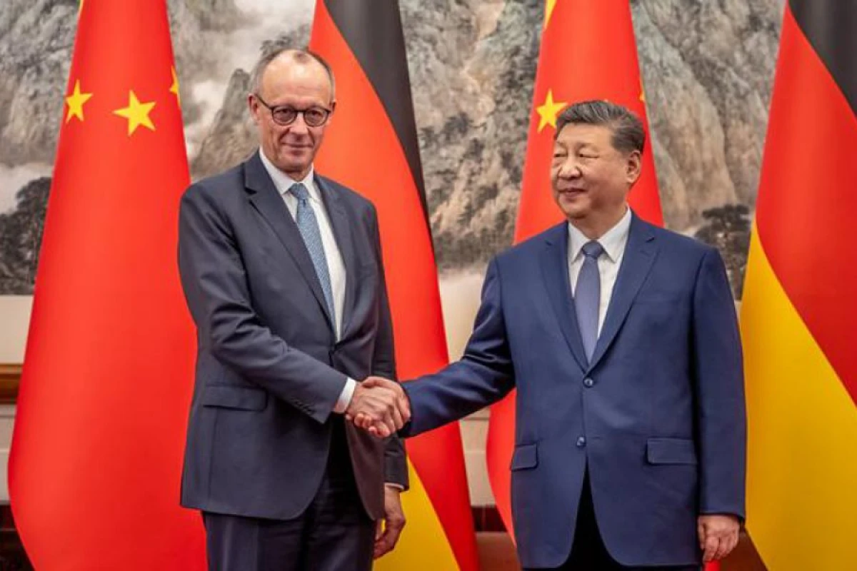 Merts Çinə rəsmi səfərə [[getdi]]