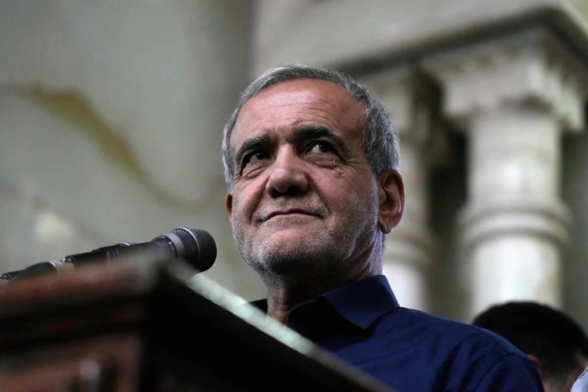 Pezeşkian Cenevrə danışıqları ilə bağlı [[nikbin danışdı]]