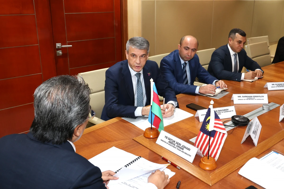 [[Azərbaycan ilə Malayziya]] arasında iqtisadi əlaqələr müzakirə olundu