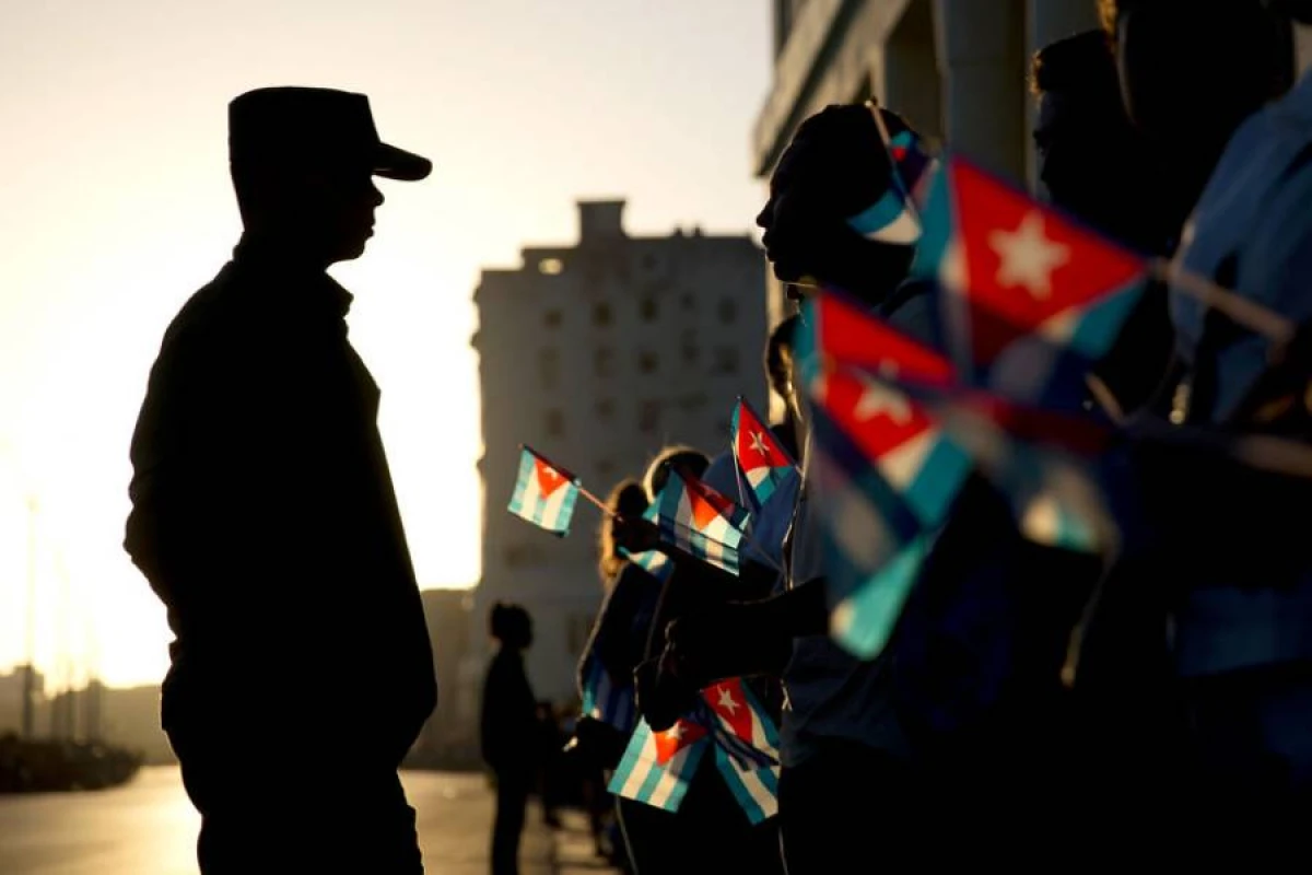 ABŞ və Kuba gəmiləri arasında atışma: [[Yaralananlar var]]