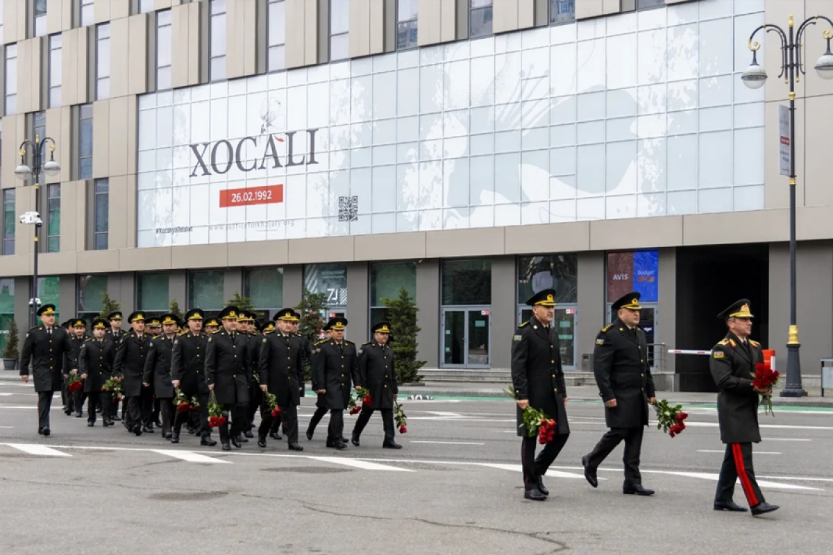 SOMDA-nın əməkdaşları [[Xocalı soyqırımı abidəsini]] ziyarət etdilər