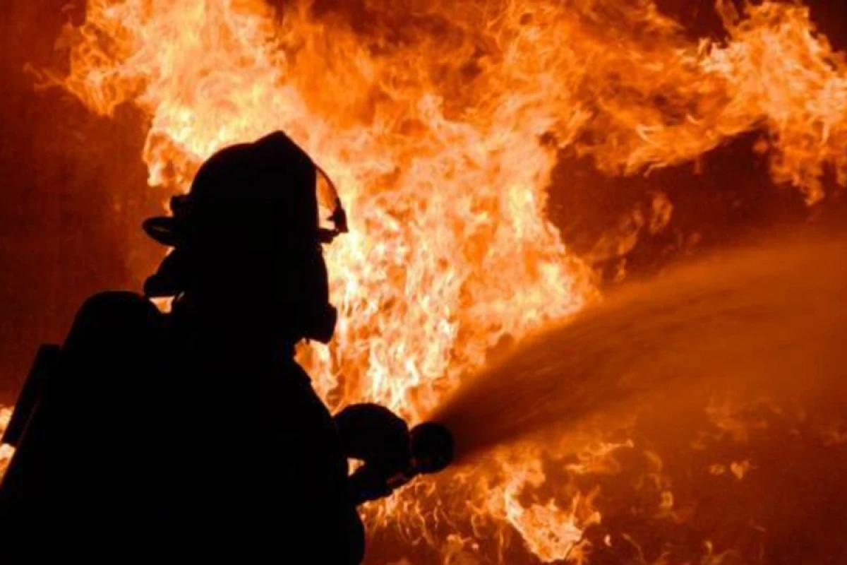 [[Balakəndə evdə yanğın]] - Ev sahibi xəsarət aldı