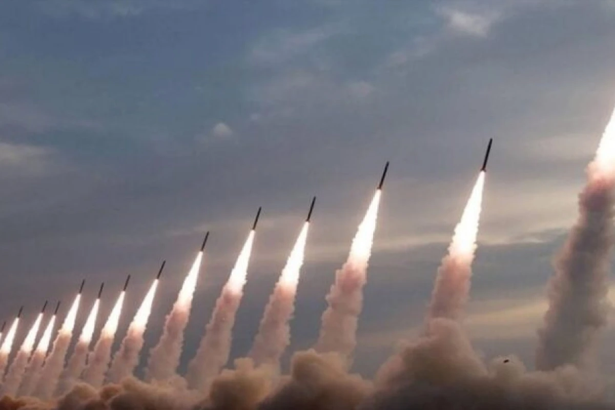 SEPAH İsrailə qarşı [[geniş raket və PUA hücumunun başladığını]] elan etdi