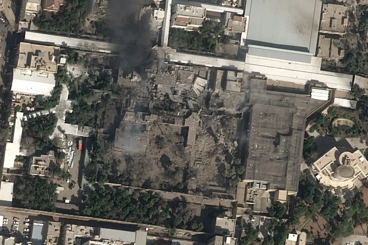 Xameneinin Tehrandakı iqamətgahı [[DAĞIDILDI - GÖRÜNTÜLƏR]]