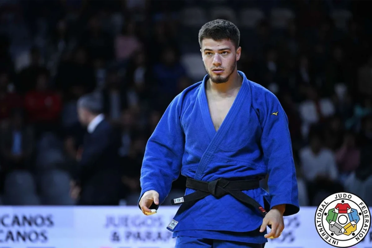 Daha bir cüdoçumuz [["Böyük Dəbilqə" turnirində]] qızıl medal qazandı