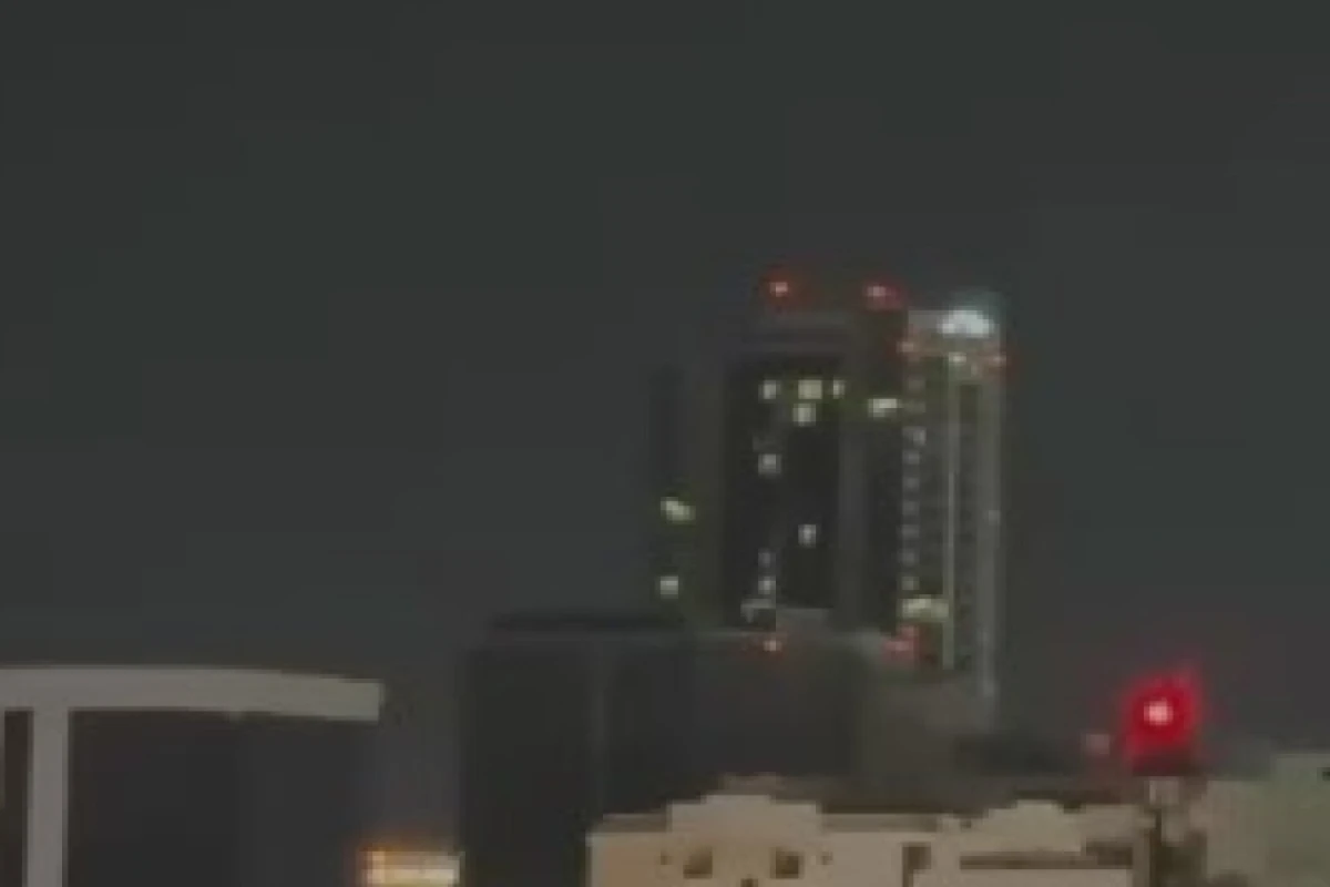 [[Bəhreyndə İrana]] məxsus PUA göydələnə çırpıldı