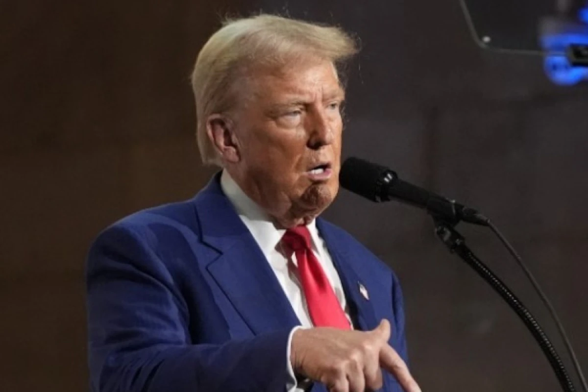 [[Tramp:]] "Xamenei öldürüldü"