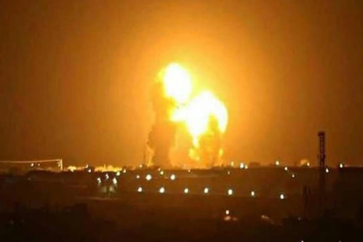 [[İran ABŞ bazalarına]] doğru super ağır raketini atdı