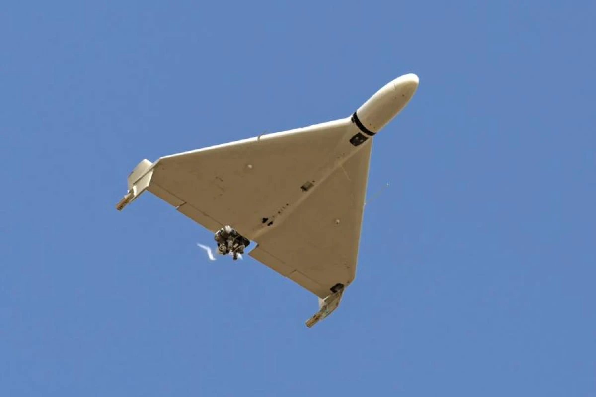 İran ABŞ bazalarına hücum üçün [[dronlardan istifadə edir]]