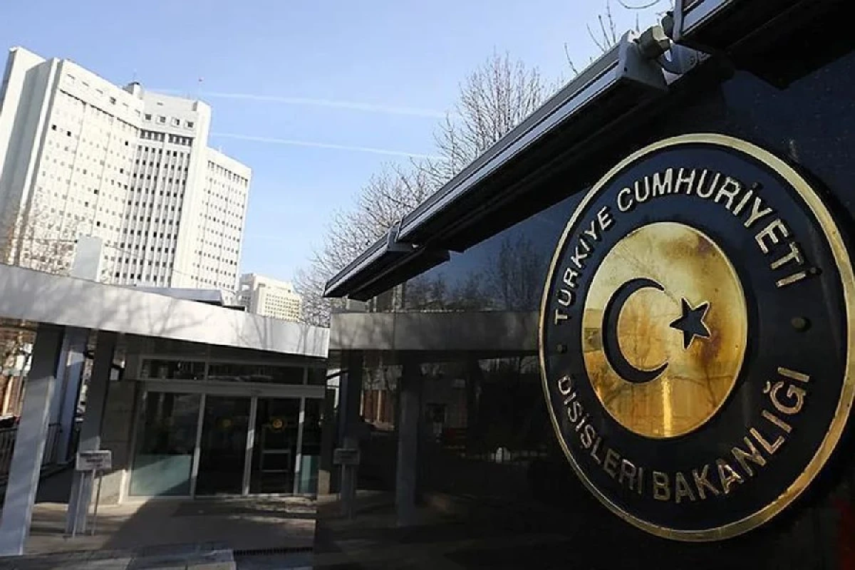 Türkiyə İrandan Naxçıvana PUA hücumunu [[pislədi]]