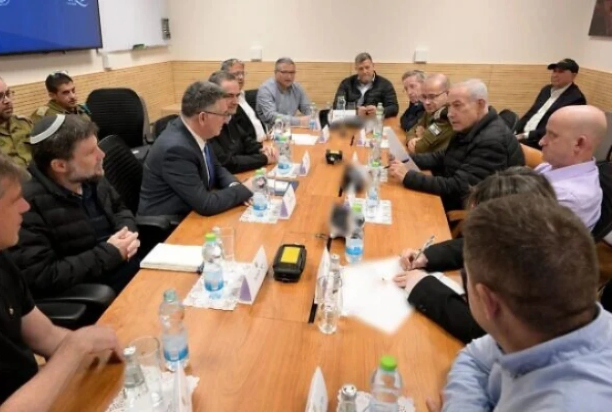 [[Netanyahu]] İranla bağlı yüksək vəzifəli şəxslərlə  görüşdü