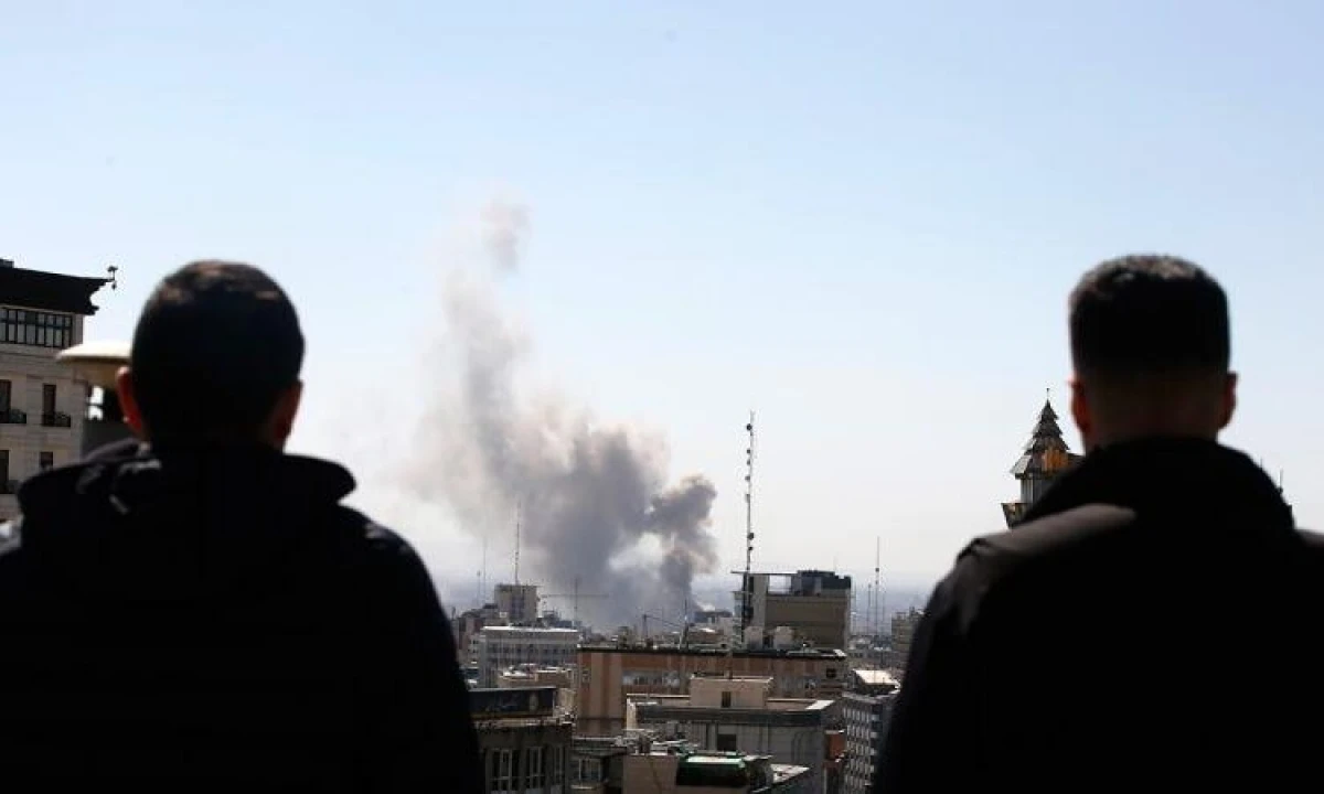 [[Tehranın şərqində]] partlayışlar baş verdi