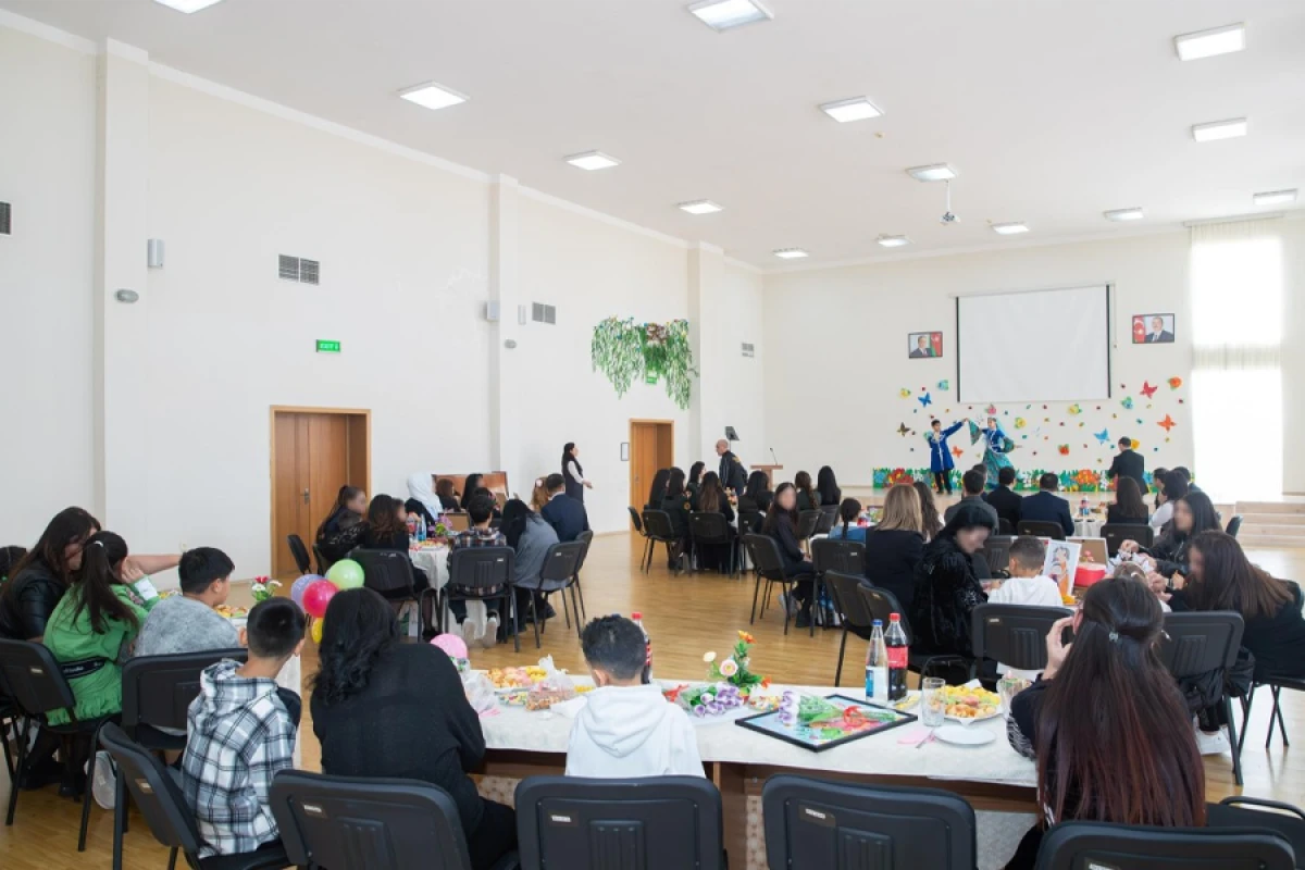 Valideyn himayəsindən [[məhrum uşaqların cəza çəkən anaları ilə görüşü]] təşkil edildi