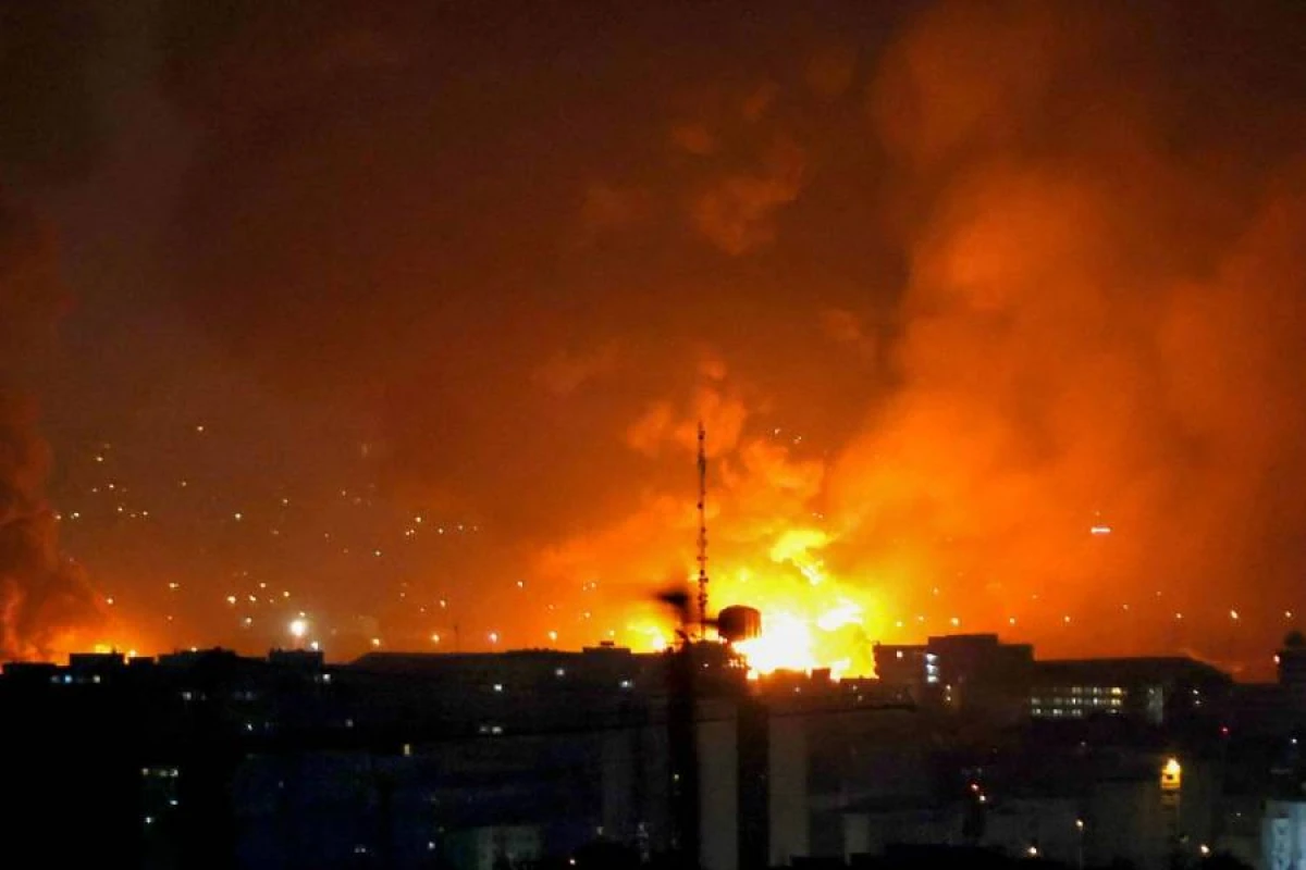 İran ordusu [[ABŞ bazalarına zərbələr endirdi]]