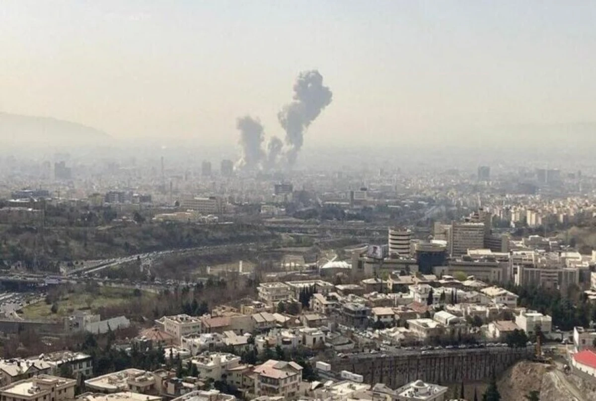 İsrail İranın enerji obyektlərinə [[zərbələr endirir]]