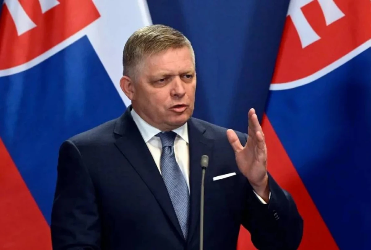 [[Fitso:]] "Slovakiya Aİ-nin Ukraynaya kredit verməsini bloklamağa hazırdır"