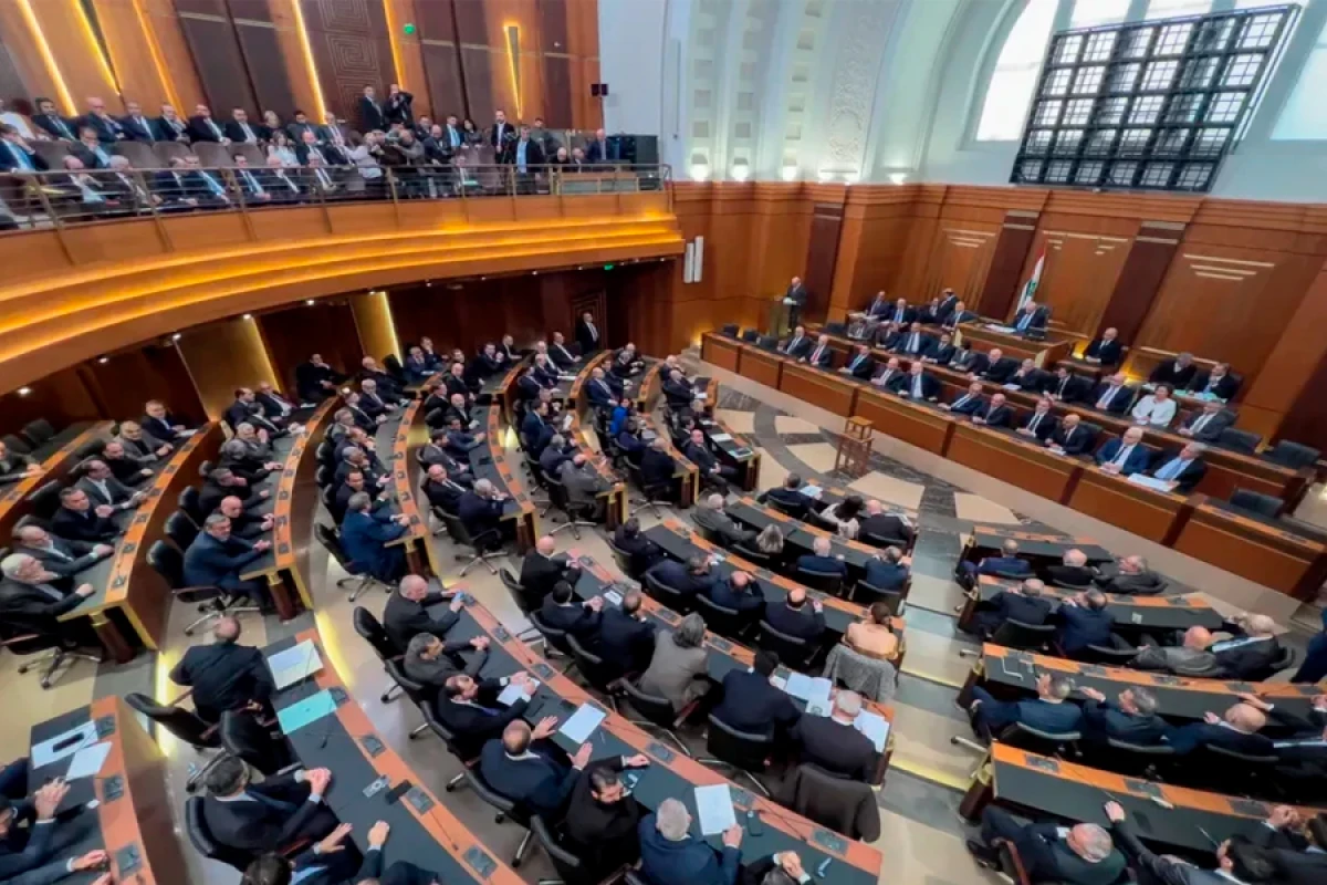 Livanda parlament seçkiləri [[2 il müddətinə]] təxirə salındı