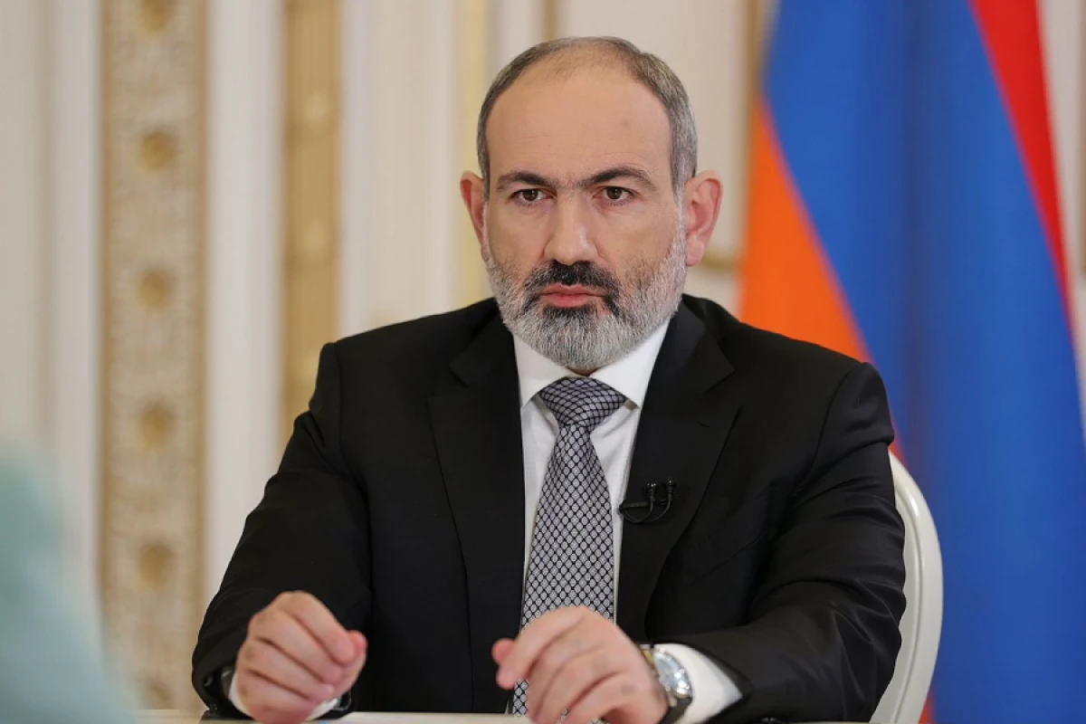 [[Paşinyan Fransaya]] işgüzar səfərə getdi