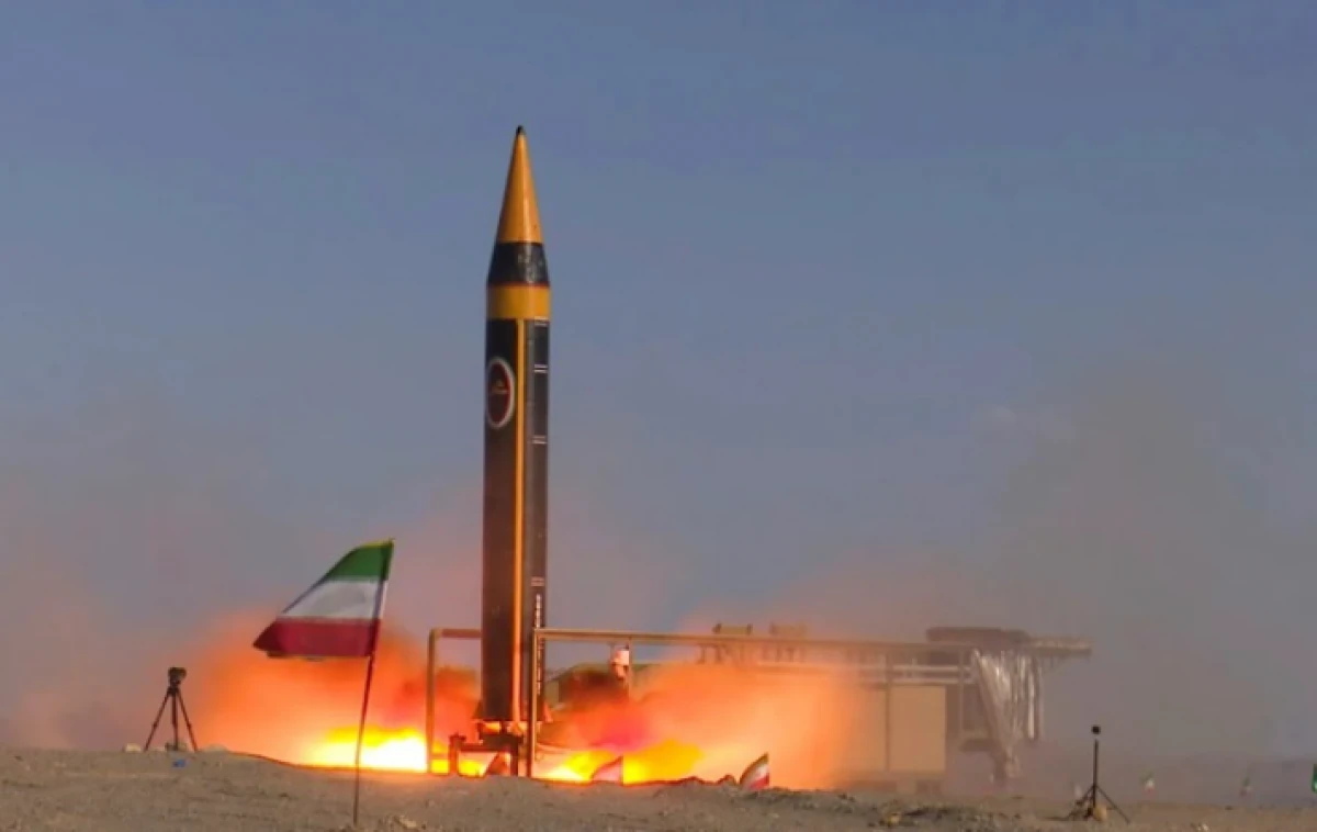 İran [[İsrailin radar sistemlərini]] məhv etdiyini açıqladı