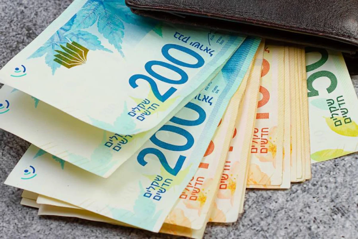 İsrail hərbi əməliyyatlar üçün [[milyardlar ayırır]]