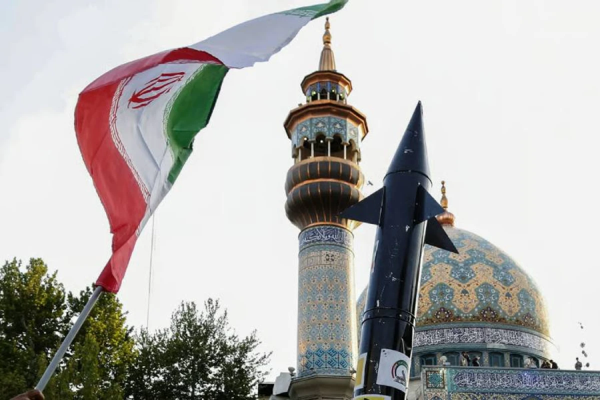 İran İsraili qaz yataqlarına zərbə endirməklə [[hədələdi]]