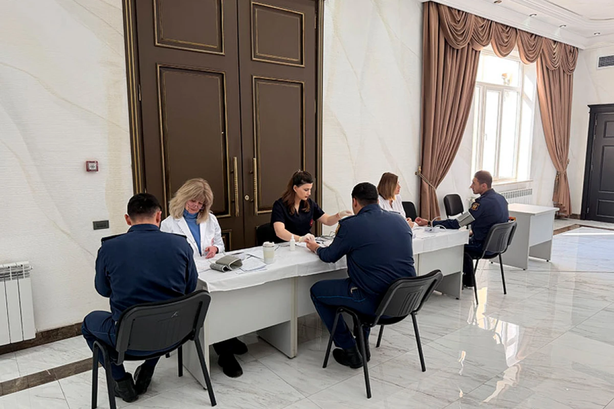 [[Heydər Əliyev adına Hərbi İnstitutda]] qanvermə aksiyası keçirildi