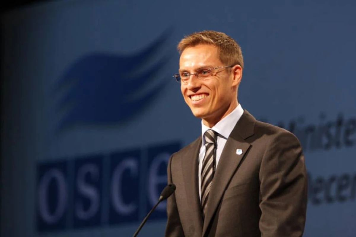 [[Stubb:]] "Finlandiyanın nüvə gücünə çevrilmək niyyəti yoxdur"