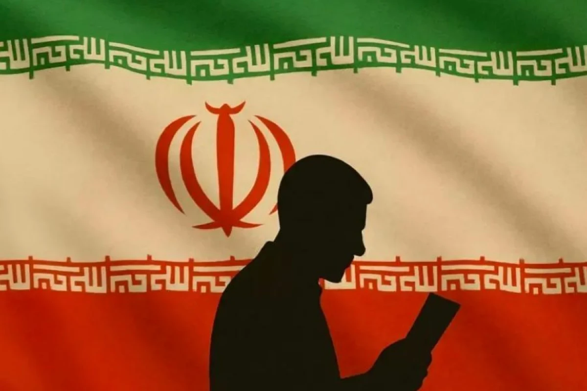 İranda hərbi sirr yayan [[20 nəfər saxlanıldı]]