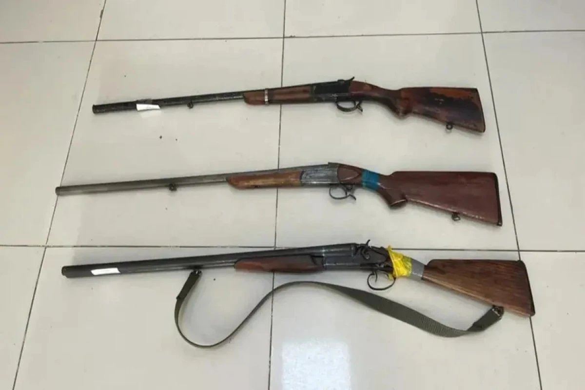 Qanunsuz saxlanılan [[7 tüfəng aşkarlandı]]