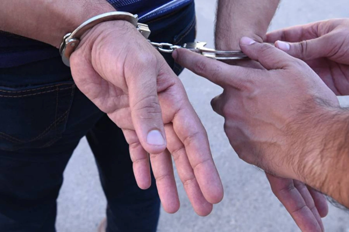 Ötən gün Azərbaycanda [[cinayət törətməkdə şübhəli bilinən 27 nəfər]] saxlanılıb