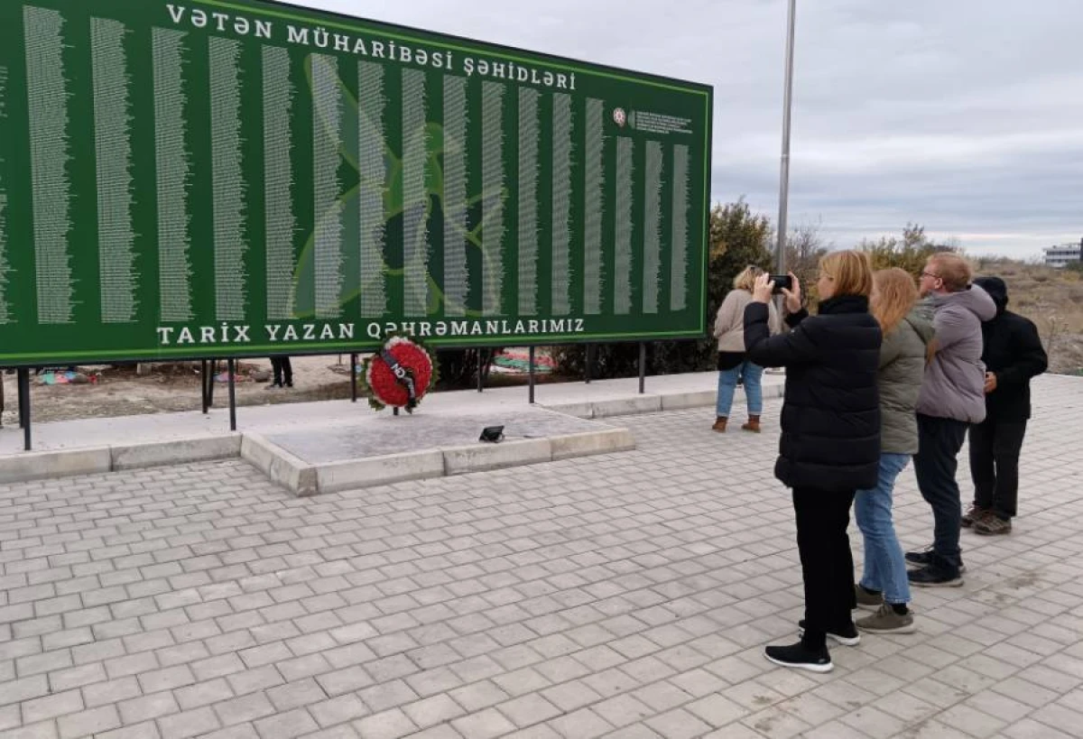 Beynəlxalq səyyahlar [[Ağdam]]  şəhərindədir